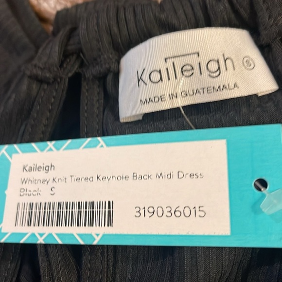 KAILEIGH WHITNEY KNIT TIERED KEYHOLE BACK MIDI DRESS BLACK - S - Picture 5 of 5
